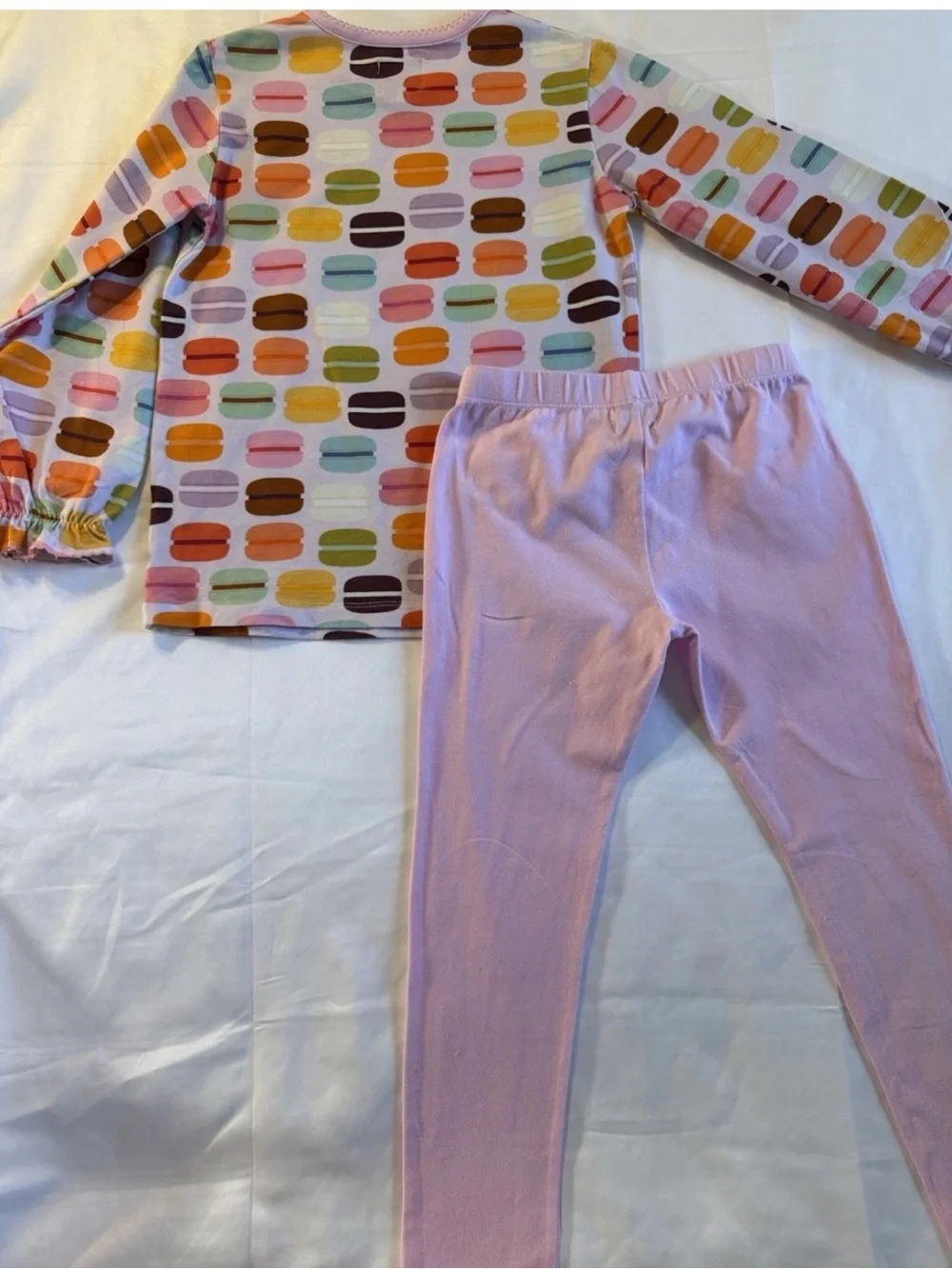 The Oaks Apparel Girls 6Y Macaron Print Ruffle Top Pink Leggings Outfit Set